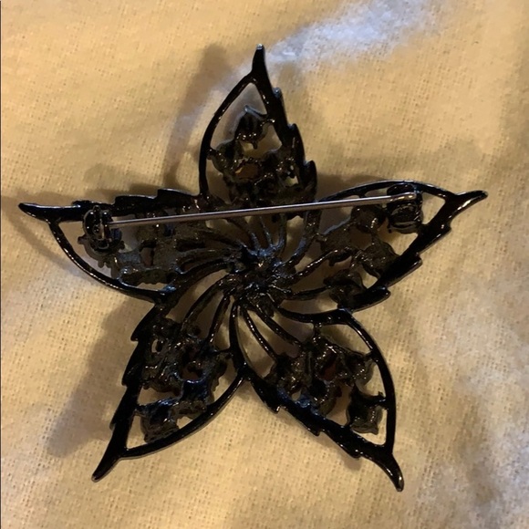 Vintage Retro Leaf w/Orange, Green & Gold Crystals - Picture 5 of 7